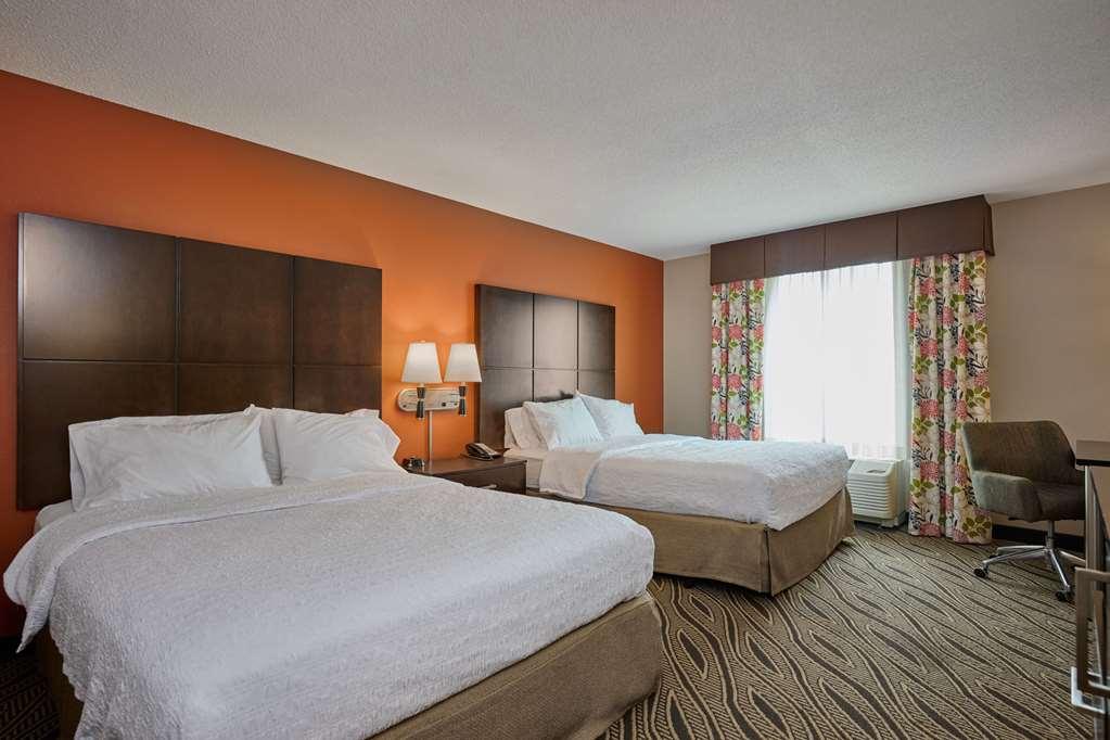 Hampton Inn Evansville Airport Pokoj fotografie